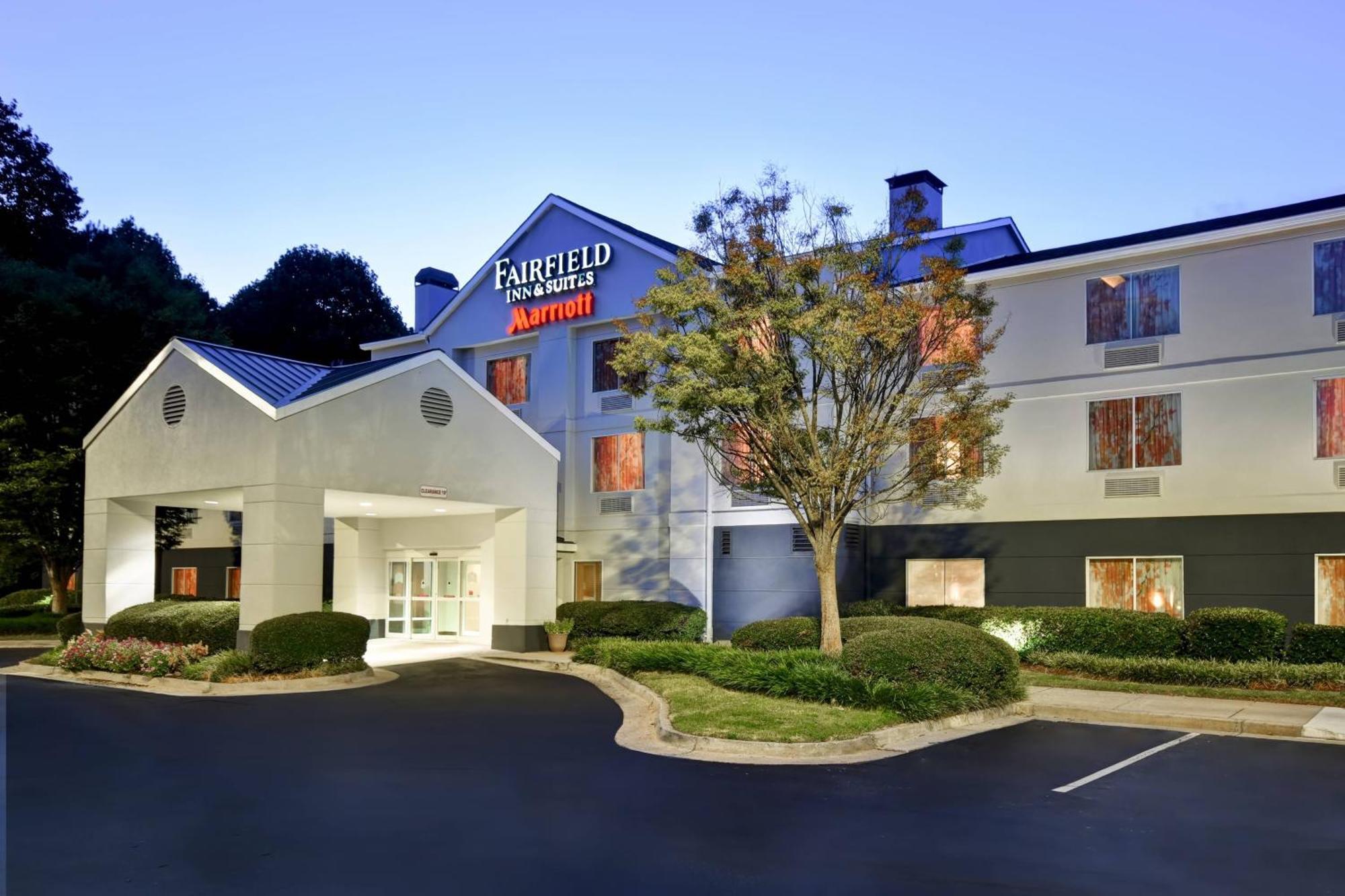 Fairfield Inn & Suites By Marriott Atlanta Kennesaw Eksteriør billede